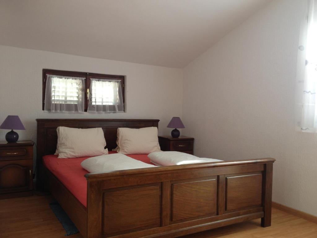 Pansion Helvetia 2*